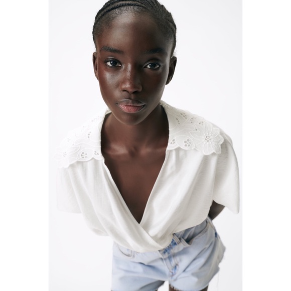 Zara NWT Loose Fitted Cropped Style Embroidered Collar Top XS - Picture 3 of 15